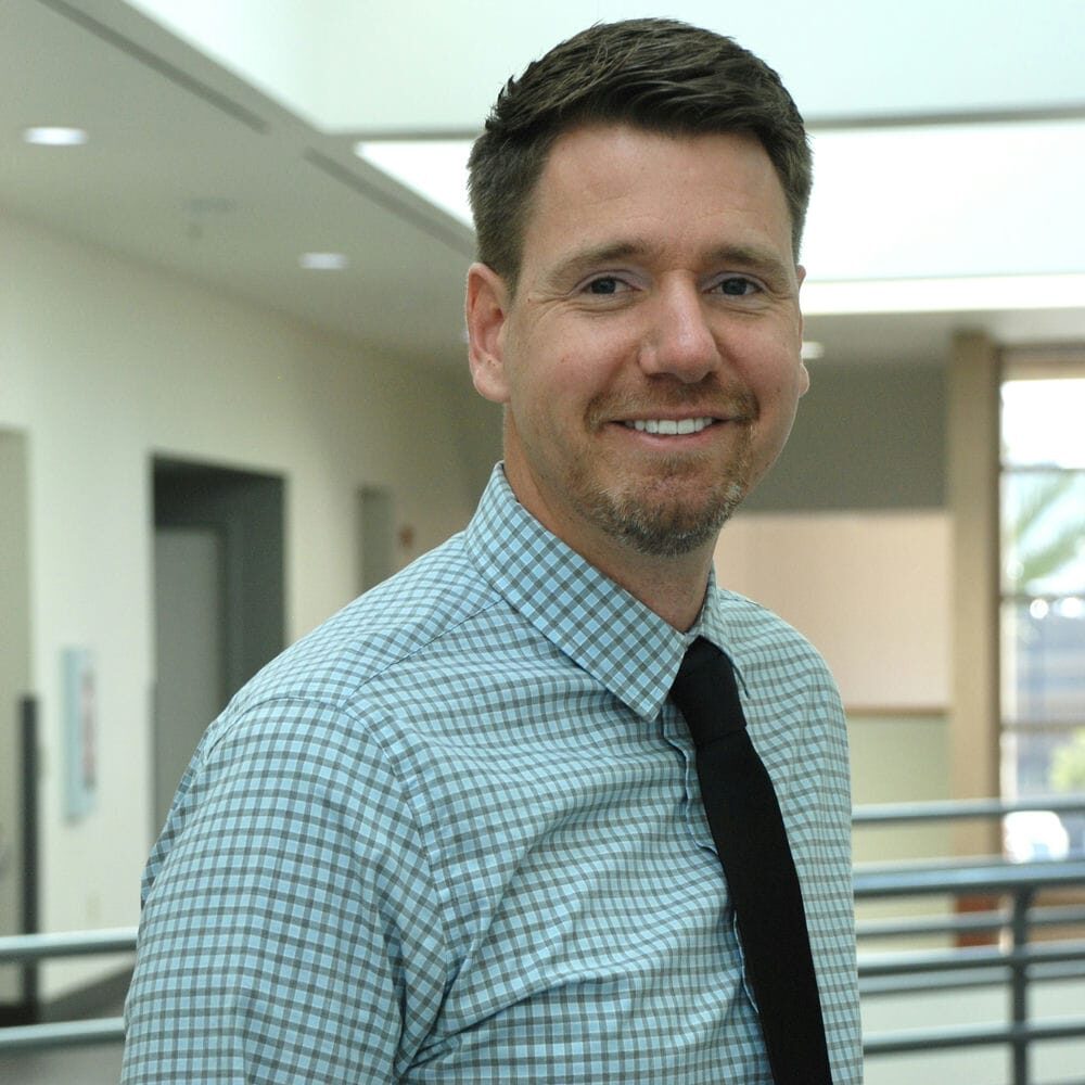 Hunsaker, Dustin Bio (3) Dr. Vivian Snider - Creekside Orthodontics